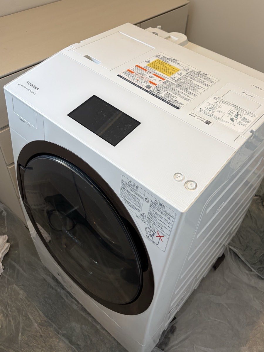 分解洗浄を終えたドラム式洗濯機